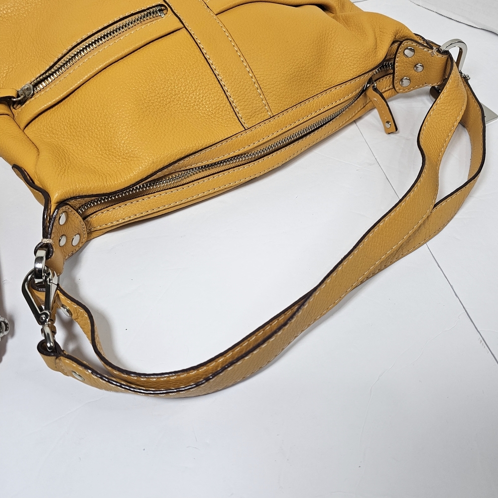 Tignanello Yellow Women's Purse Handbag Messanger Bag Leather - Picture 7 of 16